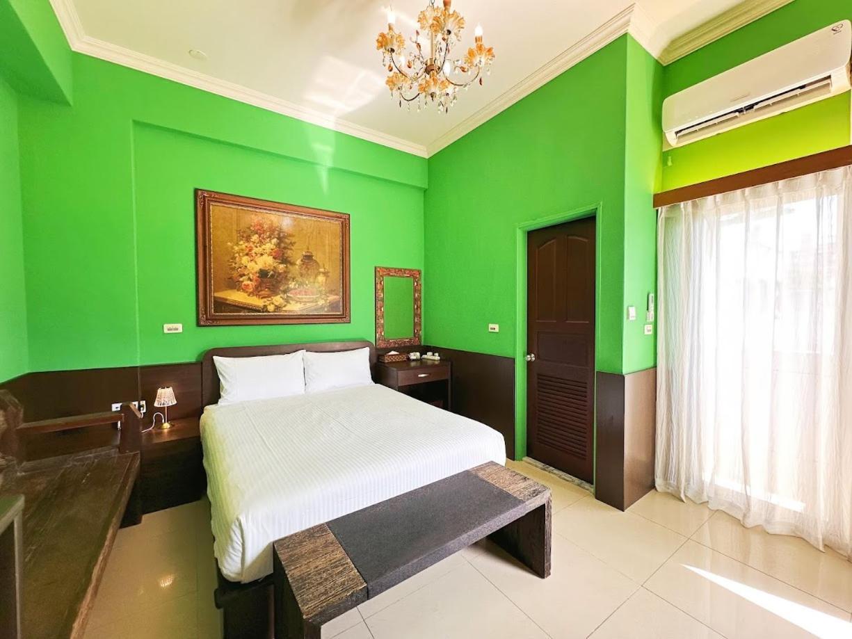 Ho Feng Private Hotel 電梯自助民宿 Ji'an Extérieur photo