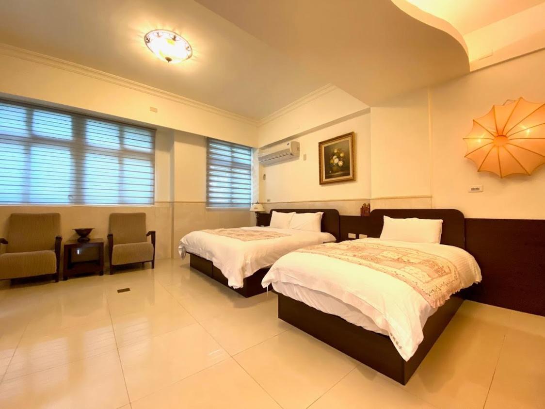 Ho Feng Private Hotel 電梯自助民宿 Ji'an Extérieur photo