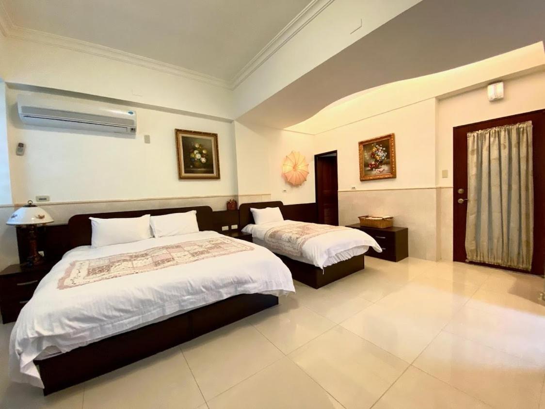 Ho Feng Private Hotel 電梯自助民宿 Ji'an Extérieur photo
